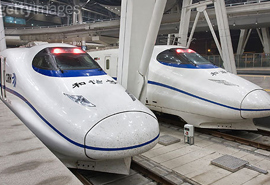 高鐵、動(dòng)車、機(jī)車